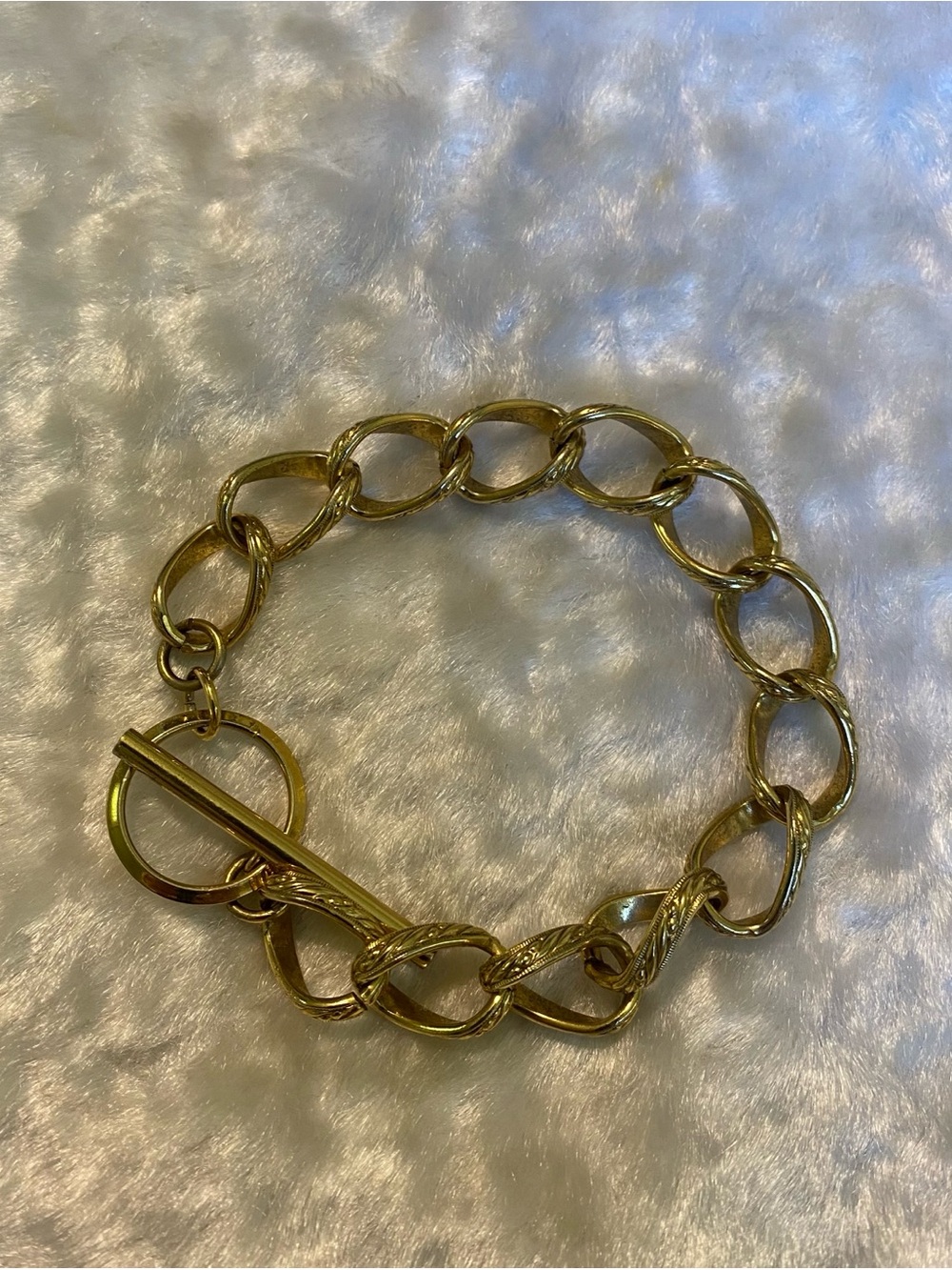 🍀Gold Textured Toggle Chain Bracelet